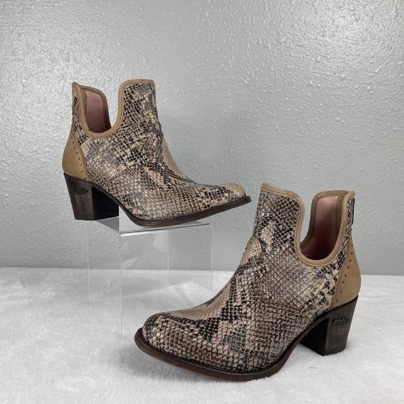Miss Macie Shortie Boots Honey Hush Snake Skin Booties Size 8.5 U2012-03 - Picture 1 of 8